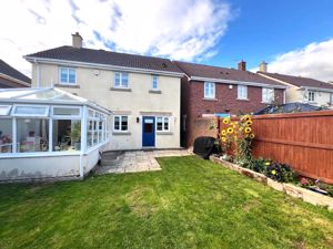 Rear- click for photo gallery